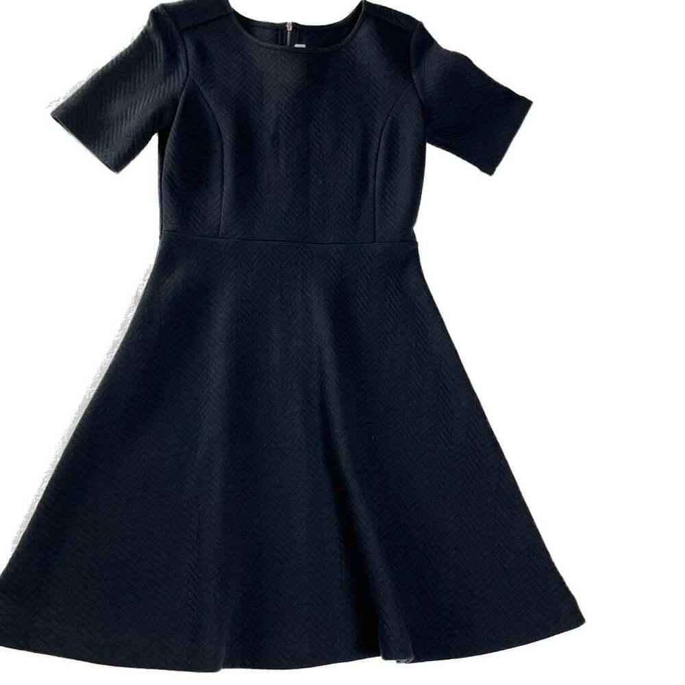 LOFT Black Chevron Textured Fit Flare Dress Size 0 Minimalist Indie
